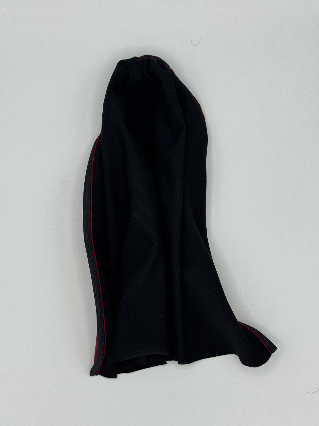 TMS029 Cape